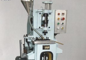 Bi-directional automatic press